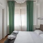 Ai Piedi Di San Luca - Parcheggio + 3 Bagni